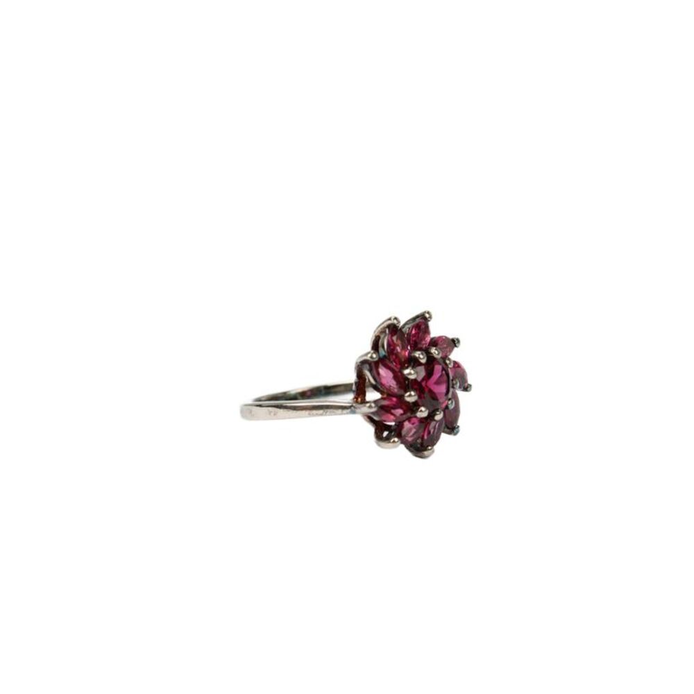 Designer Womens 925 Silver Garnet Flower Ring Sz 7.5 3.7g